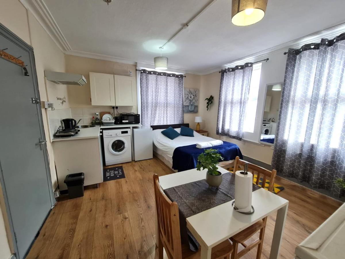 Lovely Private Room Near Central London Londres Exterior foto